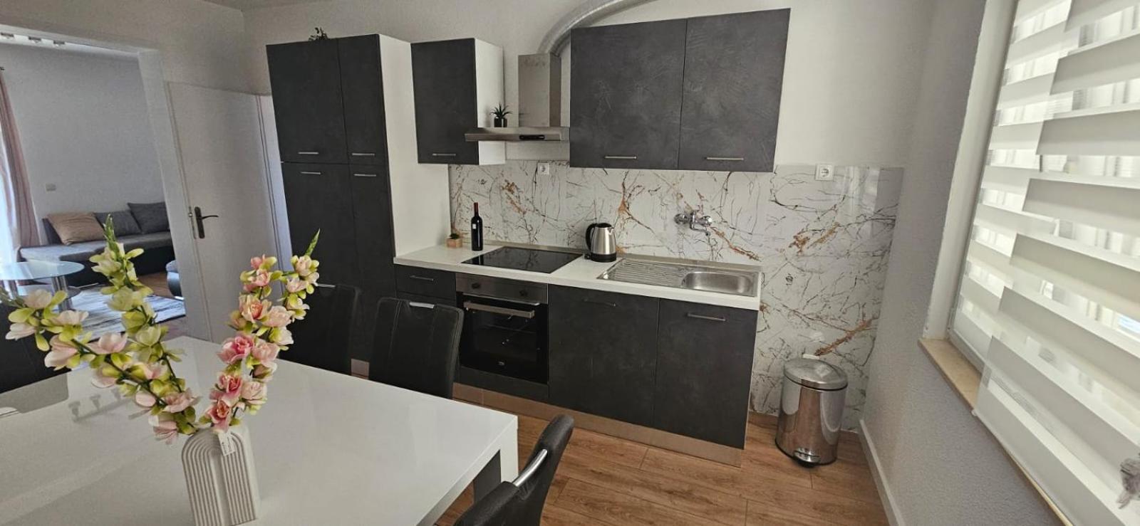 Apartman Mia With Pool1 Split Exterior foto