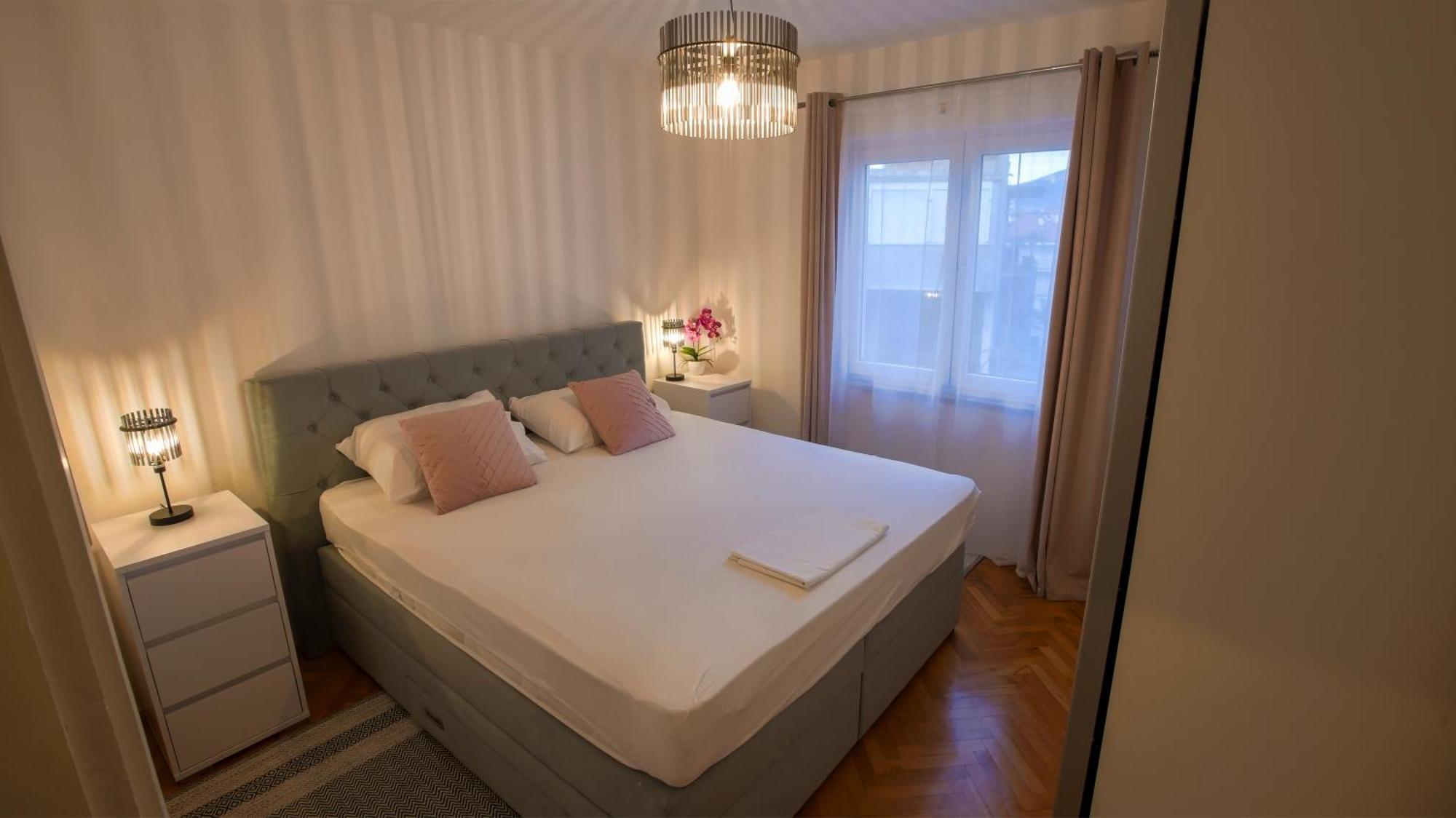Apartman Mia With Pool1 Split Exterior foto