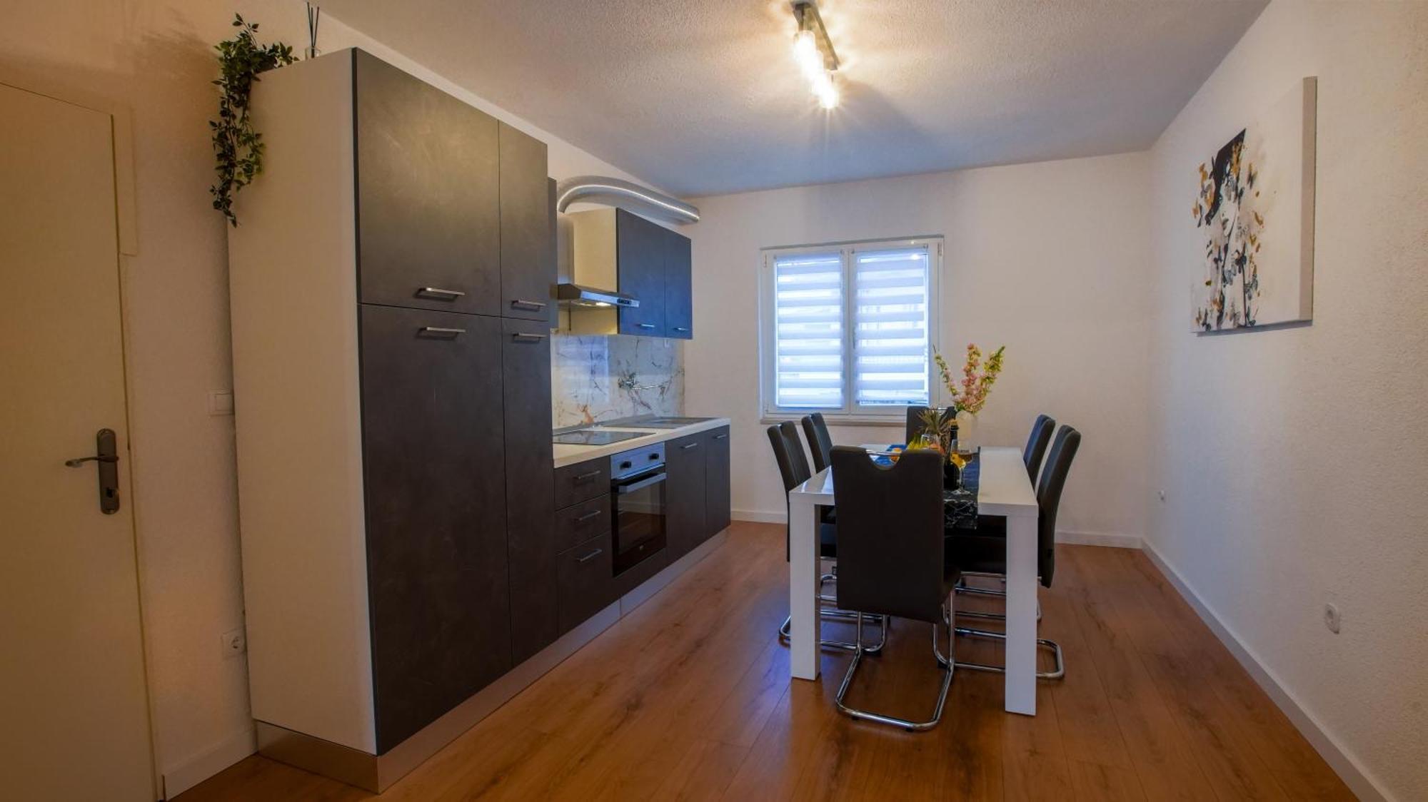 Apartman Mia With Pool1 Split Exterior foto