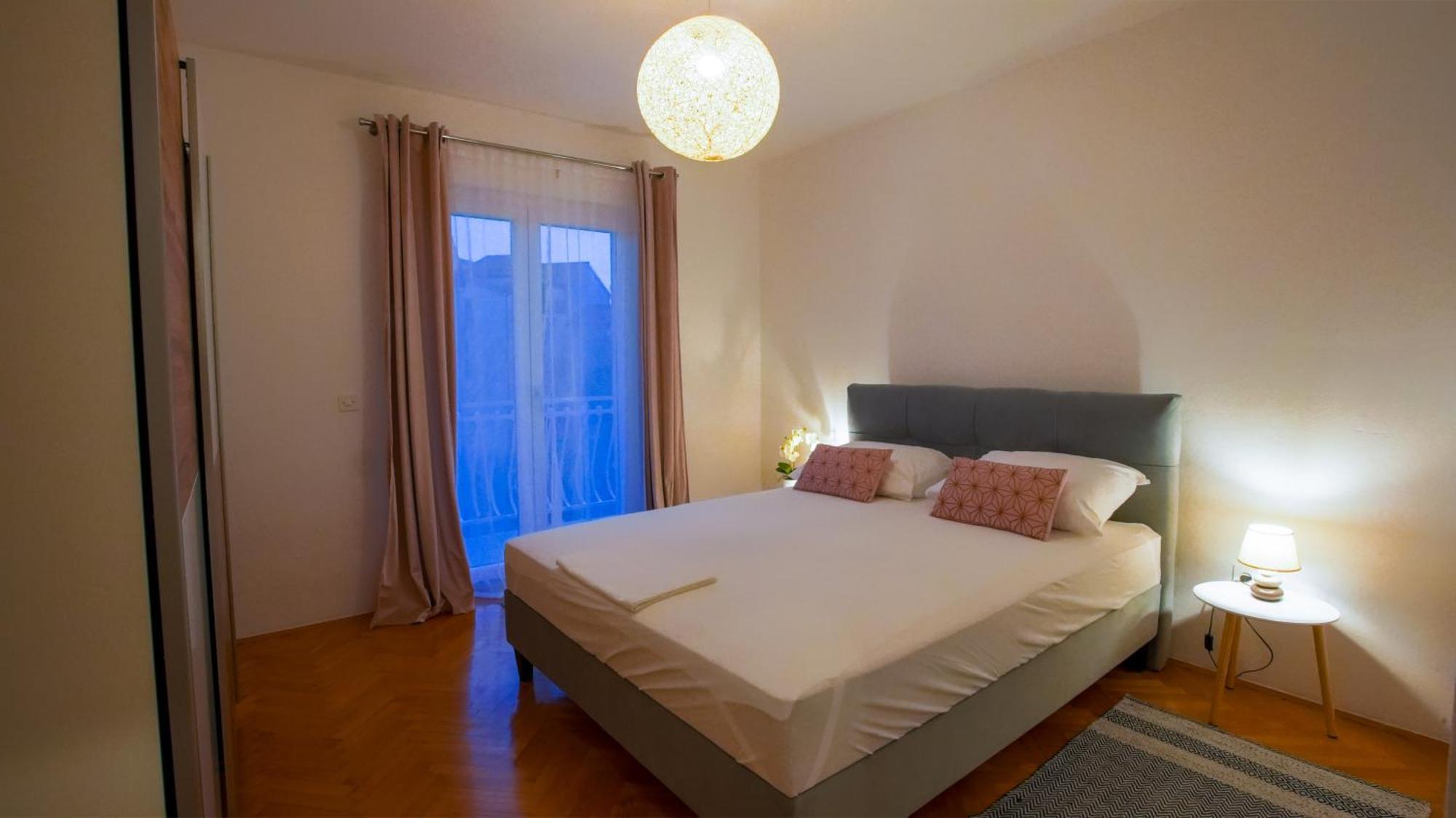 Apartman Mia With Pool1 Split Exterior foto